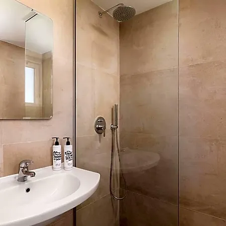 Goji Vegan Hotel Rhodes City